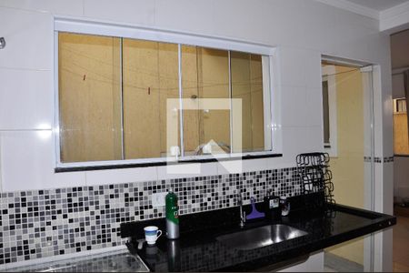 Casa à venda com 138m², 2 quartos e 2 vagasDetalhe - Cozinha