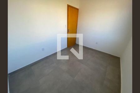 Quarto de apartamento para alugar com 1 quarto, 33m² em Jardim Algarve, Alvorada