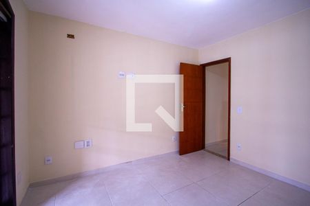 Quarto 2 de casa de condomínio para alugar com 2 quartos, 140m² em Pião, São Gonçalo