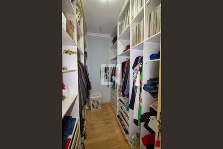 Casa à venda com 110m², 5 quartos e 2 vagasCloset do quarto 2