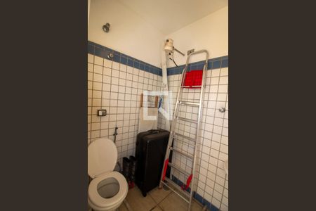 Casa à venda com 110m², 5 quartos e 2 vagasBanheiro de serviço