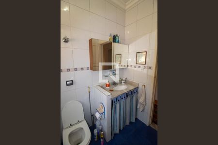 Casa à venda com 110m², 5 quartos e 2 vagasBanheiro