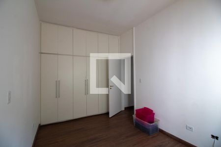 Casa à venda com 275m², 3 quartos e 3 vagas Casa à venda com 275m², 3 quartos e 3 vagasQuarto 1