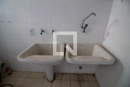 Casa à venda com 275m², 3 quartos e 3 vagas Casa à venda com 275m², 3 quartos e 3 vagasÁrea de Serviço