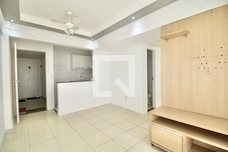 Sala de apartamento para alugar com 2 quartos, 55m² em Brotas, Salvador