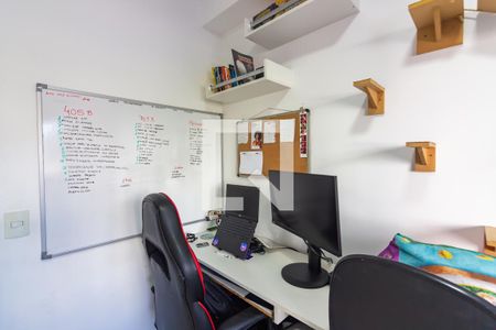 Quarto 2 de apartamento para alugar com 2 quartos, 62m² em Continental, Osasco