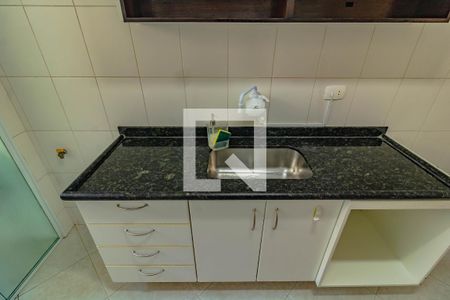 Apartamento para alugar com 60m², 2 quartos e 2 vagas Apartamento para alugar com 60m², 2 quartos e 2 vagasCozinha