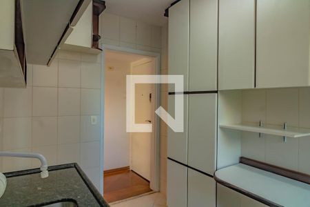 Apartamento para alugar com 60m², 2 quartos e 2 vagas Apartamento para alugar com 60m², 2 quartos e 2 vagasCozinha