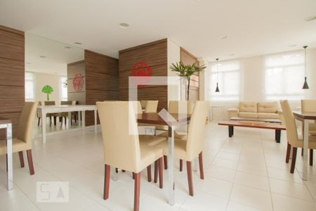 Apartamento à venda com 48m², 2 quartos e 1 vaga Apartamento à venda com 48m², 2 quartos e 1 vagaÁrea Comum - Salão de Festas