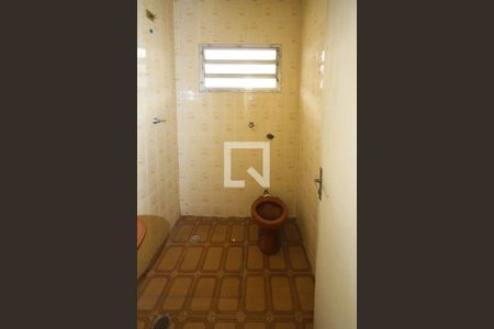 Casa à venda com 180m², 3 quartos e 4 vagasBanheiro da Suíte