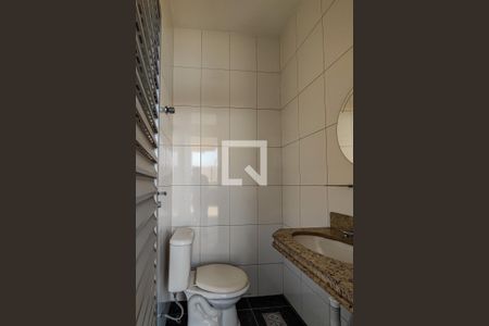 Apartamento à venda com 220m², 4 quartos e 2 vagasBanheiro da Churrasqueira 