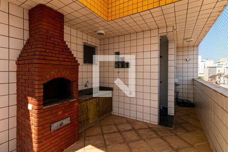 Apartamento à venda com 220m², 4 quartos e 2 vagasChurrasqueira