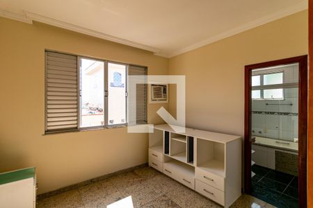 Apartamento à venda com 220m², 4 quartos e 2 vagasQuarto 3