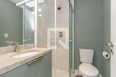 Banheiro de kitnet/studio para alugar com 1 quarto, 22m² em Centro, São Paulo