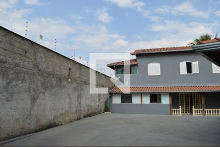 Casa à venda com 374m², 4 quartos e 10 vagasQuintal