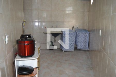 Casa à venda com 374m², 4 quartos e 10 vagasÁrea de Serviço