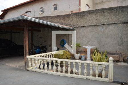 Casa à venda com 374m², 4 quartos e 10 vagasQuintal'