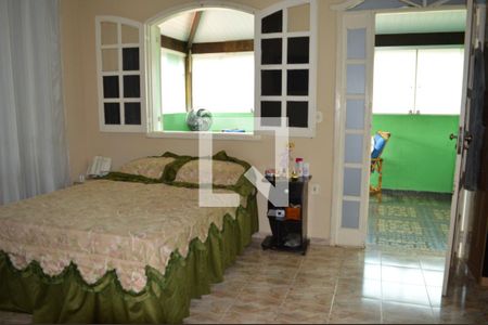 Casa à venda com 374m², 4 quartos e 10 vagasSuite 2