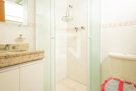 Casa à venda com 203m², 3 quartos e 4 vagasBanheiro - Suíte 2