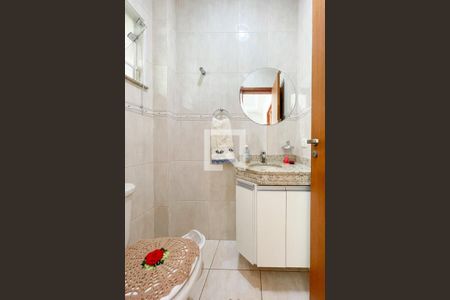 Casa à venda com 203m², 3 quartos e 4 vagasLavabo 1