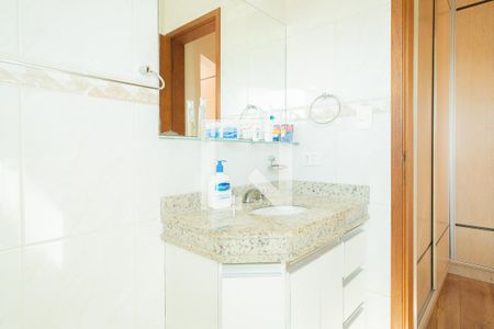 Casa à venda com 203m², 3 quartos e 4 vagasBanheiro - Suíte 3