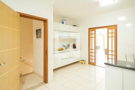 Casa à venda com 203m², 3 quartos e 4 vagasCozinha 