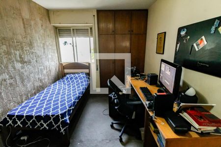 Apartamento à venda com 143m², 3 quartos e 2 vagas Apartamento à venda com 143m², 3 quartos e 2 vagasQuarto 2 - Armários