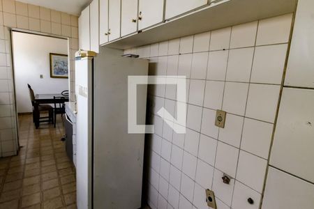 Apartamento à venda com 143m², 3 quartos e 2 vagas Apartamento à venda com 143m², 3 quartos e 2 vagasCozinha - Armários
