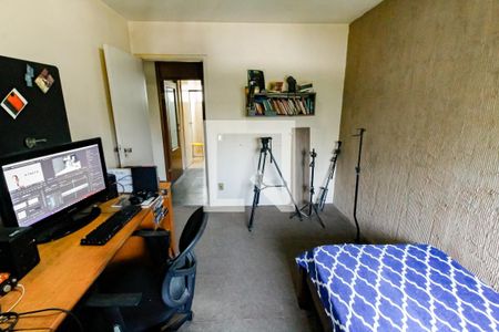 Apartamento à venda com 143m², 3 quartos e 2 vagas Apartamento à venda com 143m², 3 quartos e 2 vagasQuarto 2