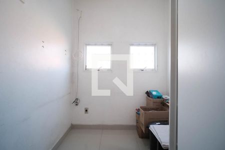 Casa à venda com 120m², 3 quartos e 2 vagas Casa à venda com 120m², 3 quartos e 2 vagasQuarto de Serviço