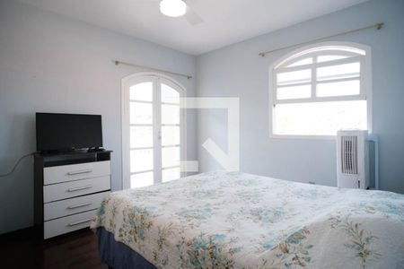 Casa à venda com 120m², 3 quartos e 2 vagas Casa à venda com 120m², 3 quartos e 2 vagasQuarto 3