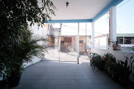 Casa à venda com 120m², 3 quartos e 2 vagas Casa à venda com 120m², 3 quartos e 2 vagasGaragem