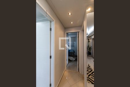 Apartamento à venda com 70m², 2 quartos e 2 vagasCorredor