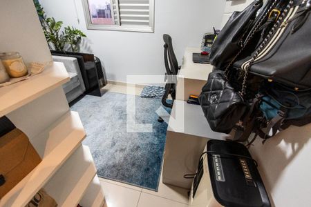Apartamento à venda com 70m², 2 quartos e 2 vagasQuarto 2