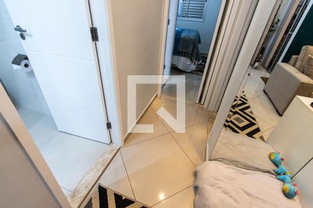 Apartamento à venda com 70m², 2 quartos e 2 vagasCorredor