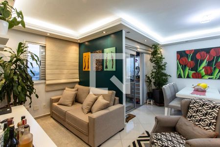 Apartamento à venda com 70m², 2 quartos e 2 vagasSala