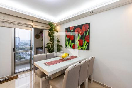 Apartamento à venda com 70m², 2 quartos e 2 vagasSala
