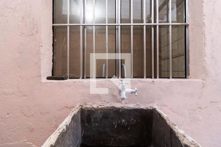 Casa para alugar com 42m², 1 quarto e sem vagaÁrea de Serviço