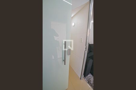 Casa de condomínio à venda com 100m², 2 quartos e 1 vagaBanheiro 2