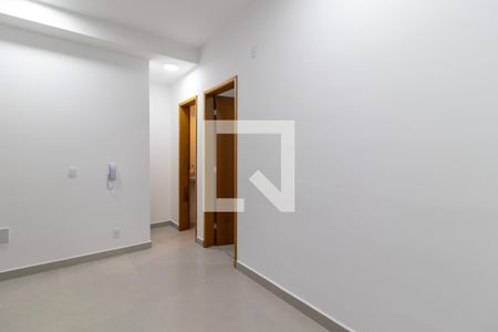 Sala de apartamento para alugar com 1 quarto, 27m² em Chora Menino, São Paulo