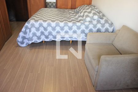 Casa à venda com 310m², 5 quartos e 9 vagasQuarto 2