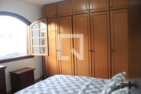 Casa à venda com 310m², 5 quartos e 9 vagasSuíte 2