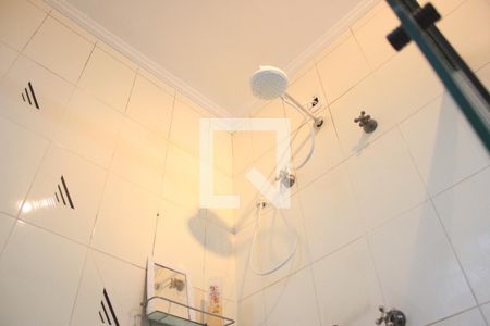 Casa à venda com 310m², 5 quartos e 9 vagasBanheiro 4