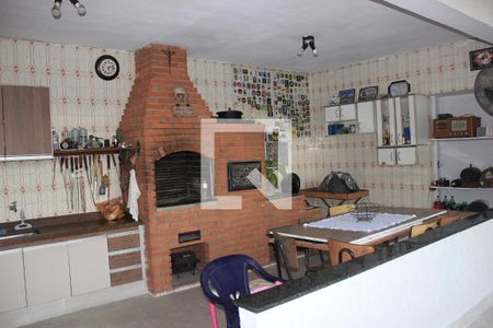 Casa à venda com 310m², 5 quartos e 9 vagasChurrasqueira/ espaço gourmet