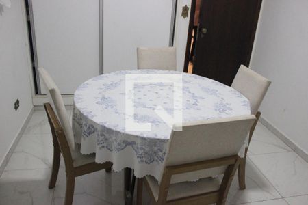 Casa à venda com 310m², 5 quartos e 9 vagasCopa da cozinha