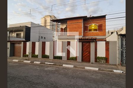 Casa à venda com 310m², 5 quartos e 9 vagasFachada do imóvel