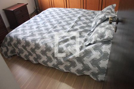 Casa à venda com 310m², 5 quartos e 9 vagasSuíte 2