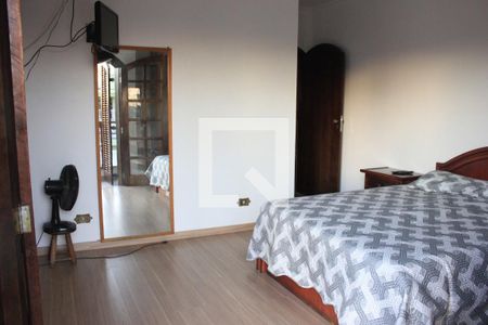 Casa à venda com 310m², 5 quartos e 9 vagasSuíte 1