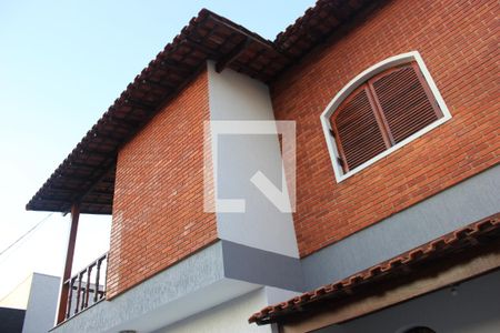 Casa à venda com 310m², 5 quartos e 9 vagasFachada do imóvel