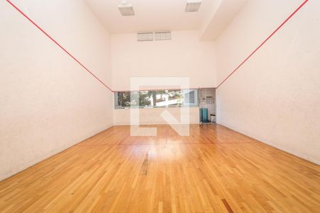 Apartamento à venda com 49m², 1 quarto e 1 vaga Apartamento à venda com 49m², 1 quarto e 1 vagaSquash